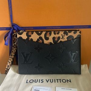 ‼️SOLD‼️New!! Louis Vuitton Wild at heart POCHETTE MÉLANIE